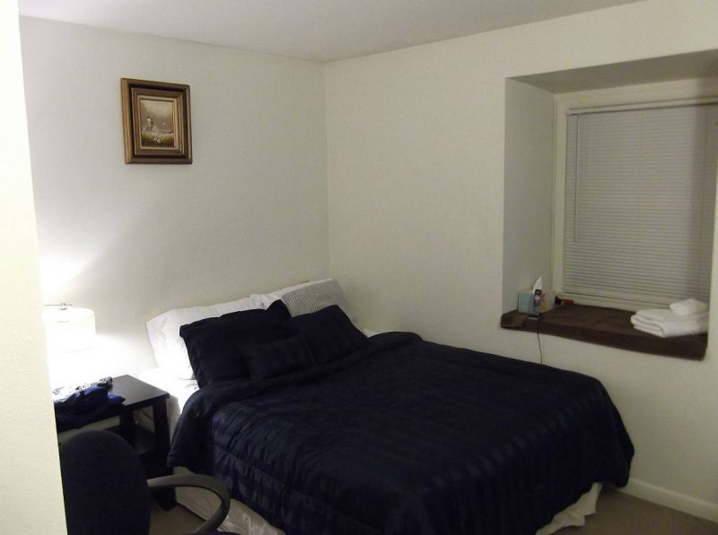 Furnished room with free transport to NIH with semi-private bathroom