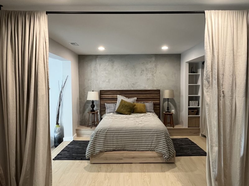 Modern  Sunny Spacious Furnished Studio (lower level) in quiet Garrett Park