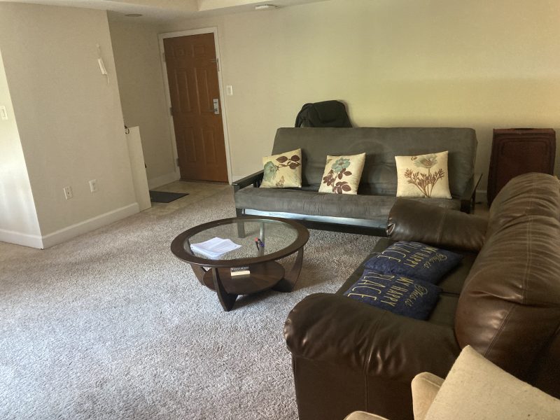 Low Rent and Close to NIH South Gate (2BR/1BA) – Room Available for Short or Long Term Rental